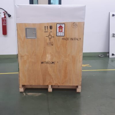 Casse in legno o compensato per trasporto via aerea